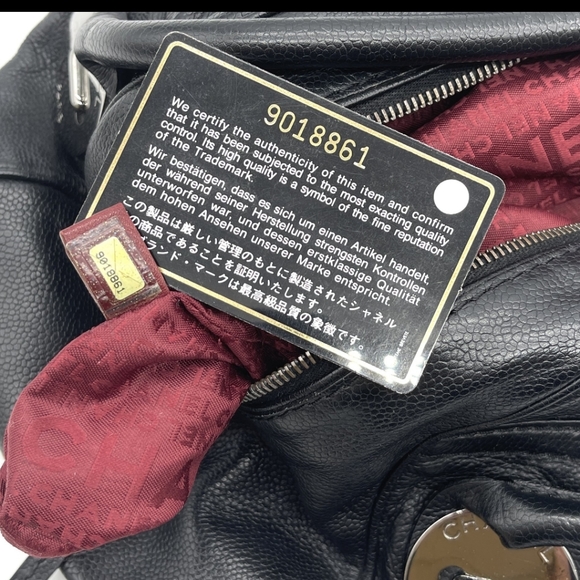 ❤2X HP❤️Chanel Quilted Medium Handbag❤ - Picture 7 of 17